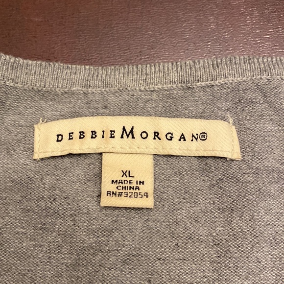 Gray button up the front sweater. Suitable for evening wear. Size XL - Picture 4 of 10